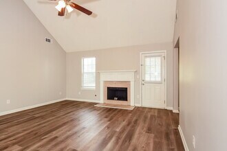 6967 Fields Dr in Douglasville, GA - Building Photo - Building Photo