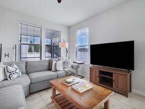 201 Daydream Ave in Yulee, FL - Building Photo - Building Photo