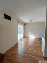3560 Yosemite Pl in Reno, NV - Building Photo - Building Photo