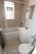 544 W Surf St-Unit -Apt 1W in Chicago, IL - Foto de edificio - Building Photo