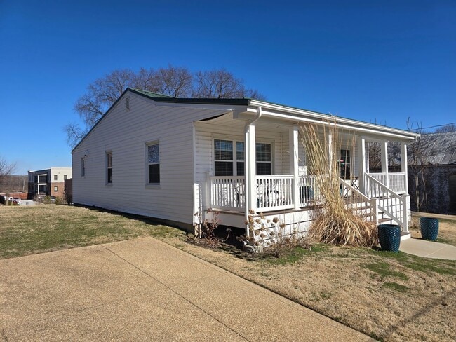 15 E 2nd St in Washington, MO - Building Photo - Building Photo