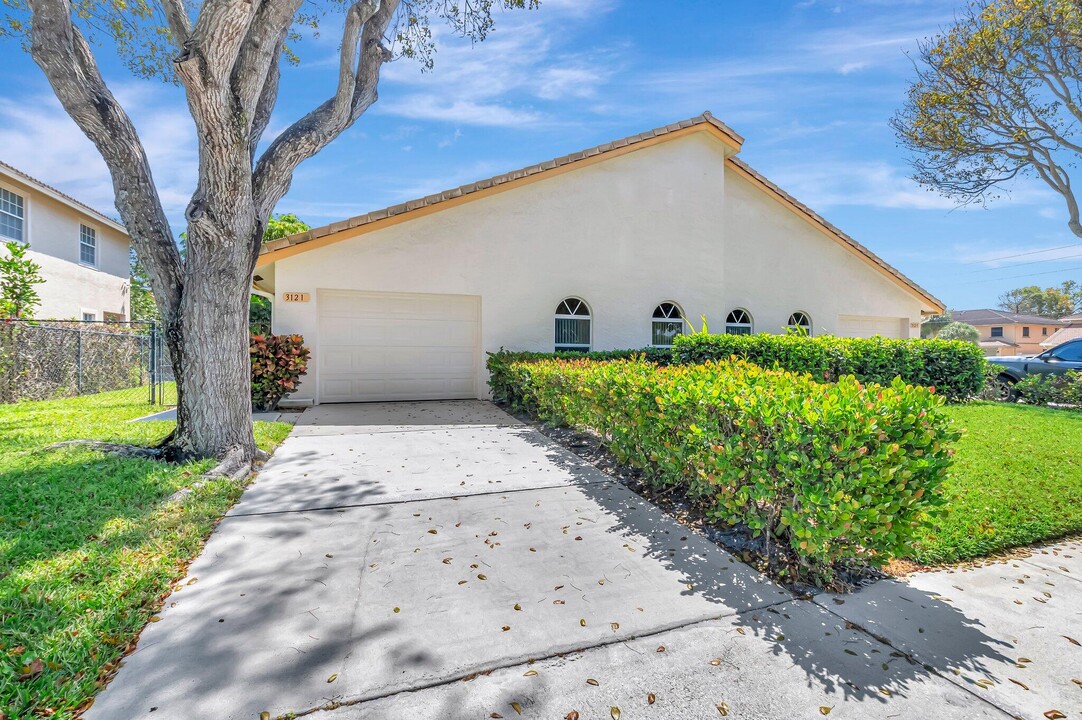 3121 Florida Blvd in Delray Beach, FL - Building Photo