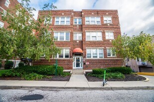 234 E 9th St in Indianapolis, IN - Building Photo