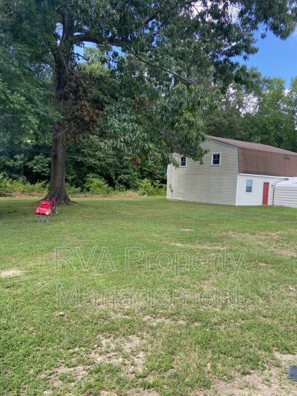 5330 Jovern Dr in Prince George, VA - Building Photo - Building Photo