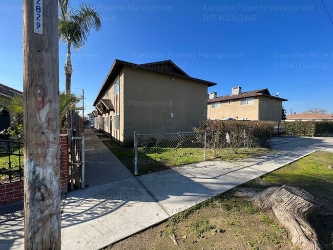 property at 1405 Pacific St