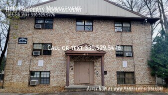417 Sherman St in Akron, OH - Building Photo