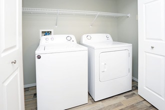 Thelin Center in Sioux Falls, SD - Building Photo - Interior Photo