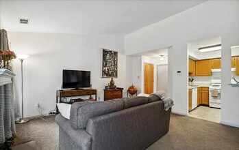 107 Delamere Dr in Princeton, NJ - Building Photo - Building Photo