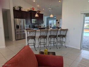 5008 SW 9th Pl in Cape Coral, FL - Building Photo - Building Photo