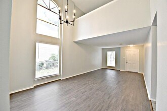 13328 Black Canyon Dr in Austin, TX - Building Photo - Building Photo