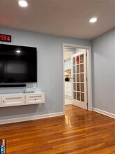 2209 Center Ave, Unit 209A in Fort Lee, NJ - Building Photo - Building Photo