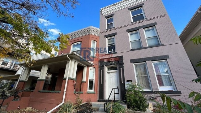 property at 1754 N Washington St