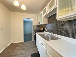 2719 Strong St in Highland, IN - Building Photo - Building Photo