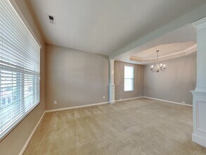 236 Elrosa Rd in Mooresville, NC - Foto de edificio - Building Photo