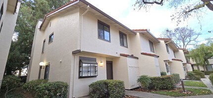 6263 Joaquin Murieta Ave in Newark, CA - Building Photo - Building Photo