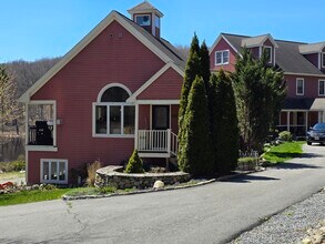 246 Lowell Rd in Groton, MA - Building Photo - Building Photo