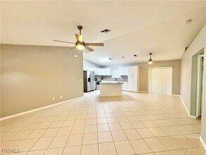 1618 SE 8th St in Cape Coral, FL - Building Photo - Building Photo