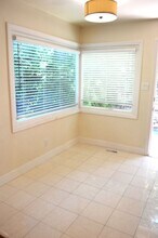 38-40 Forbes Ave in San Rafael, CA - Building Photo - Building Photo