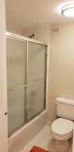 3800 S Ocean Dr, Unit 425 in Hollywood, FL - Building Photo - Building Photo