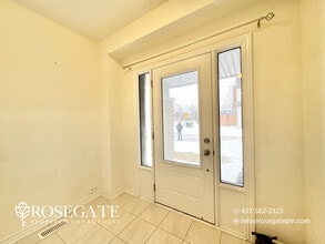 534 Danks Ridge Dr in Ajax, ON - Building Photo - Building Photo