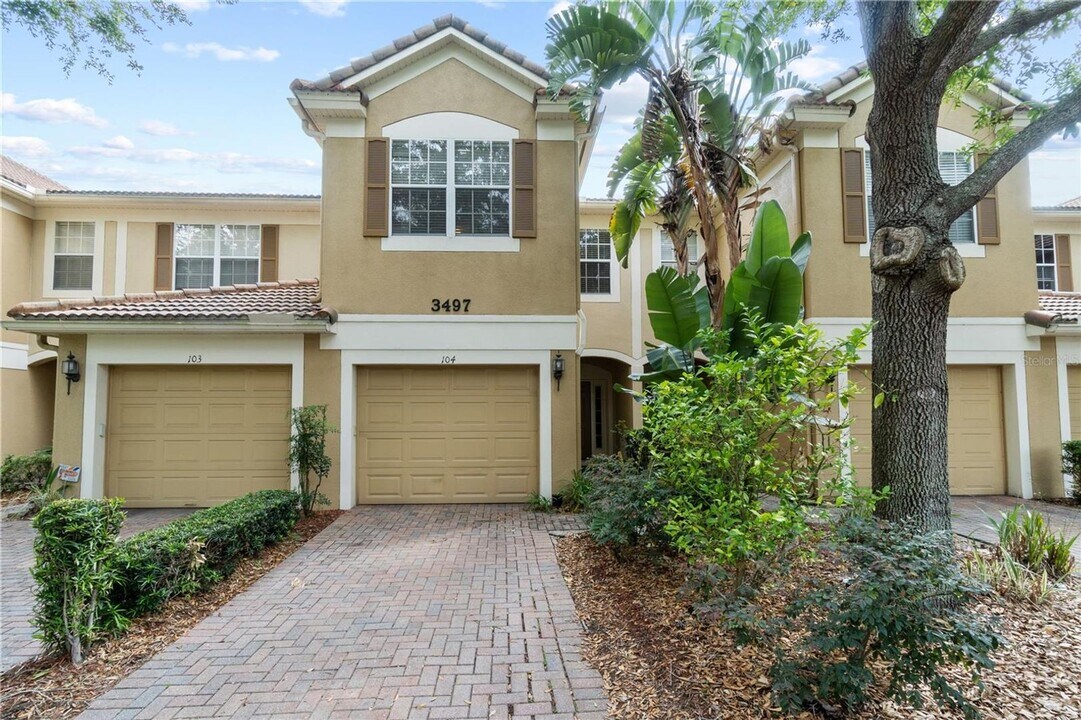 STONEBRIDGE LAKES 3 bed 2 1/2 bath in Orlando, FL - Foto de edificio