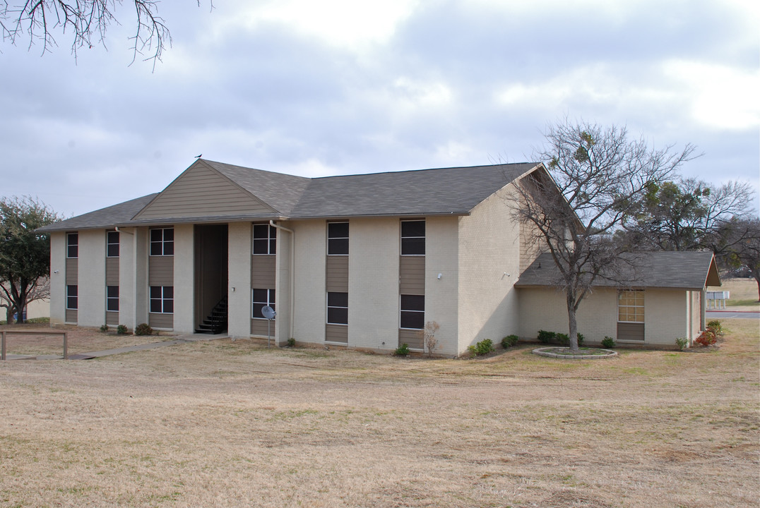 Fairway Village Apartments in Dallas, TX - Foto de edificio