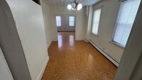 108 Orleans St, Unit 1 in Boston, MA - Building Photo - Building Photo