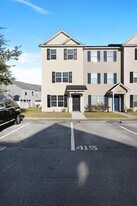 413 Caldwell Loop in Jacksonville, NC - Building Photo