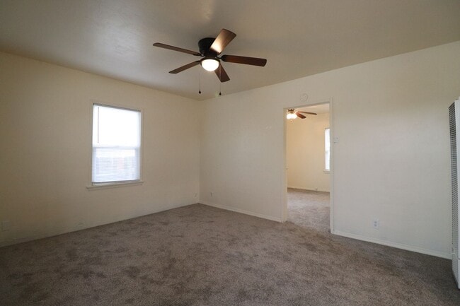 728 W El Camino St in Santa Maria, CA - Building Photo - Building Photo