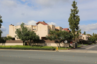 Corsica Condominiums Phase II in El Cajon, CA - Building Photo - Building Photo