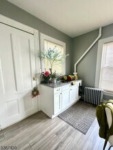 20 St Lukes Pl in Montclair, NJ - Building Photo - Building Photo