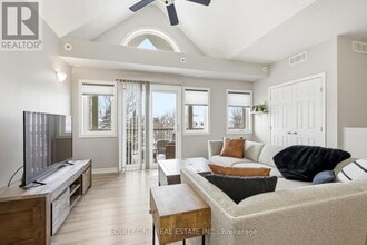 175 Waterbridge Dr in Ottawa, ON - Building Photo - Building Photo