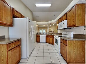 2483 Ambrosia Dr in Middleburg, FL - Building Photo - Building Photo