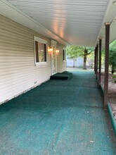 8986 King Graves Rd NE in Warren, OH - Building Photo - Building Photo