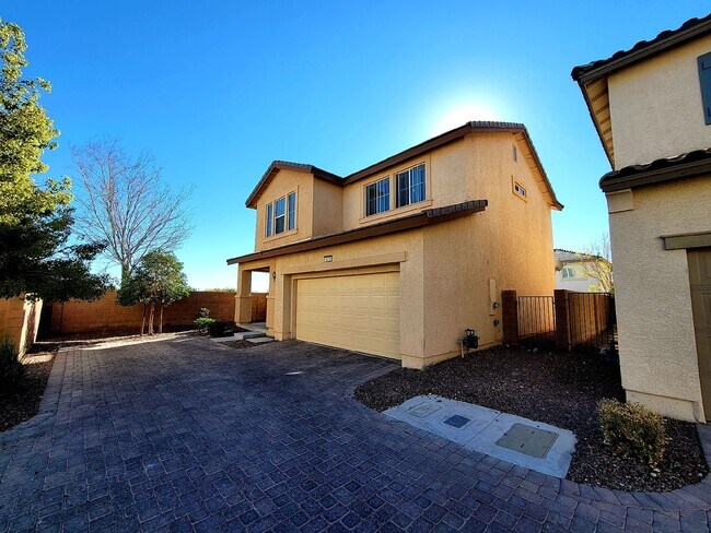 property at 1013 Shades End Ave