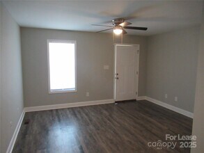 604 Victory Grove Church Rd in Lincolnton, NC - Building Photo - Building Photo