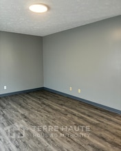 2121 Liberty Ave in Terre Haute, IN - Building Photo - Building Photo