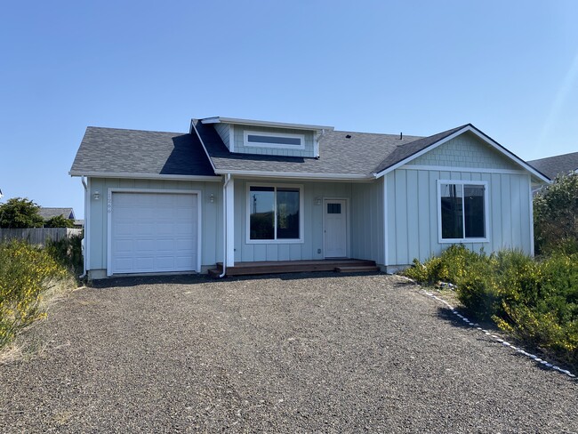property at 1266 Fairwood Dr SW