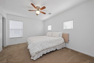 9931 Chimney Swift Ln in Conroe, TX - Building Photo - Building Photo