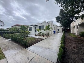 1670 SW 11th Terrace in Miami, FL - Building Photo