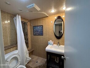 354 Via Colinas in Westlake Village, CA - Building Photo - Building Photo