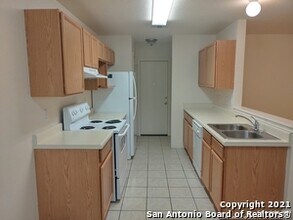 9021 Maverick Draw in San Antonio, TX - Building Photo - Building Photo