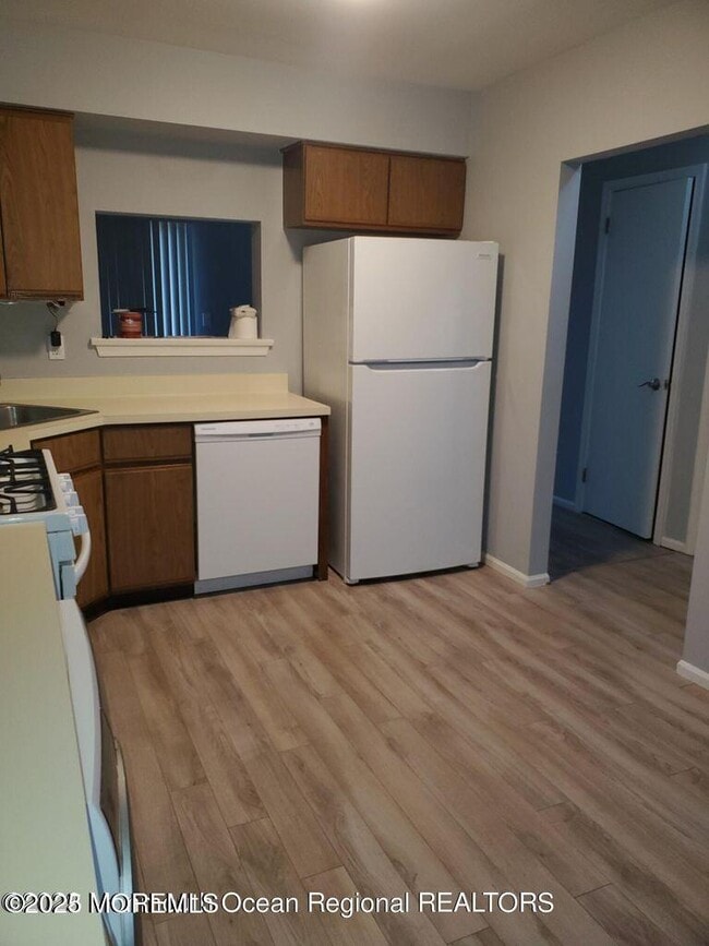 506 Santa Anita Ln in Toms River, NJ - Building Photo - Building Photo