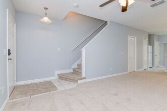 403 Wilton Cir in Sanford, FL - Building Photo - Building Photo