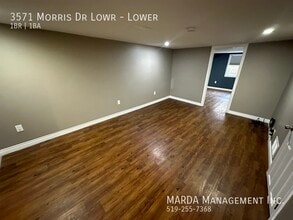 3571 Morris Dr in Windsor, ON - Building Photo - Building Photo