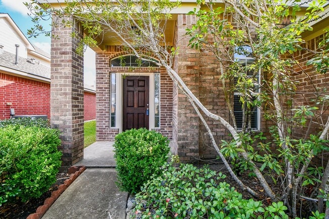 property at 1905 Creek Run Dr