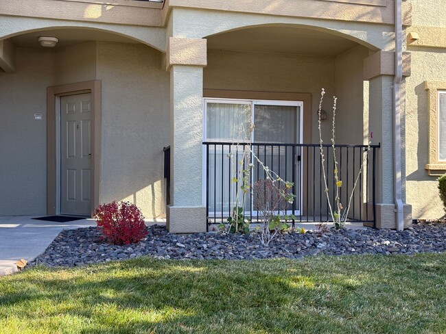 6850 Sharlands Ave. in Reno, NV - Building Photo - Building Photo