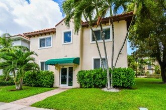 115 Menores Ave in Coral Gables, FL - Building Photo - Primary Photo