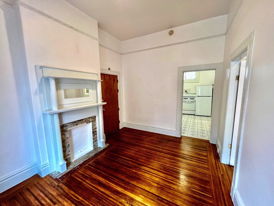 2101-2103-2103 Golden Gate Ave in San Francisco, CA - Building Photo
