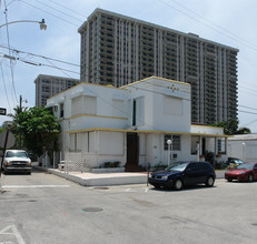 300 Georgia St in Hollywood, FL - Foto de edificio - Building Photo